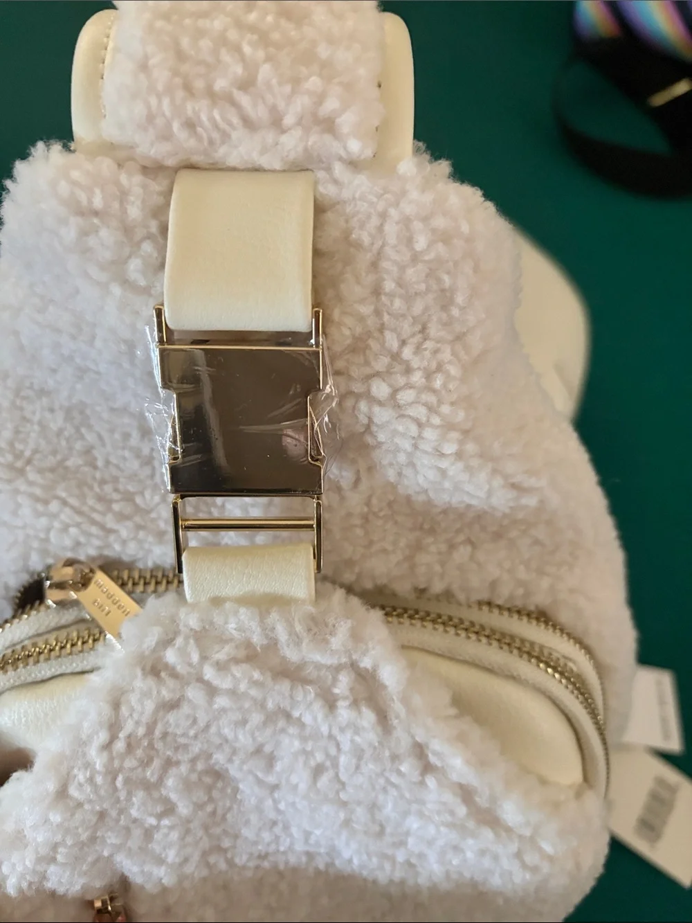 ✨ BRAND NEW WITH TAGS ✨  Madden Girl Brookes Sherpa Sling Bag in Cream.